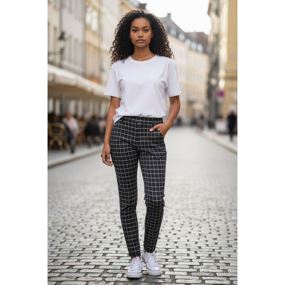 Chocolate USA Womens L Black White Windowpane Plaid Skinny Pull-On Pants